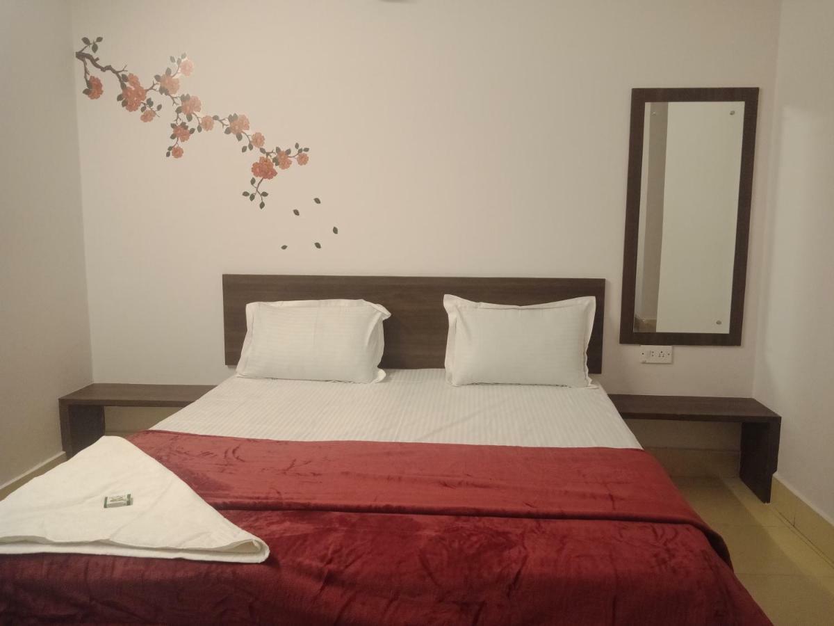 奇玛雅住宿酒店 班加罗尔 外观 照片